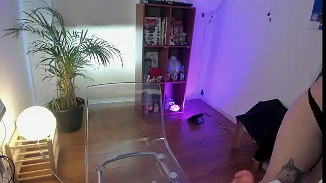 droolingdollfacee online show from April 19, 9:06 pm