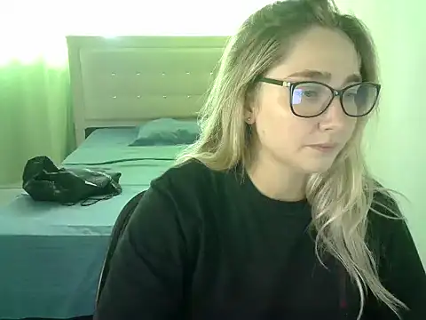 Snapshot of katy_pp chatting on October 7, 6:16 pm katy pp online show from October 7, 6:16 pm