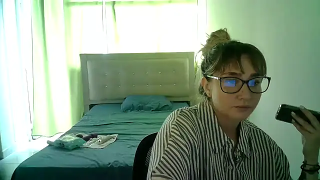 Snapshot of katy_pp chatting on October 17, 2:08 pm katy pp online show from October 17, 2:08 pm