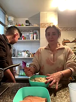 Snapshot of katy_pp chatting on December 16, 10:04 pm katy pp online show from December 16, 10:04 pm