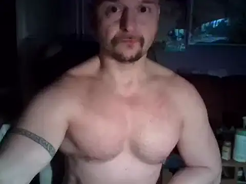 Snapshot of Sports-beast chatting on December 15, 9:20 pm Sports-beast online show from December 15, 9:20 pm