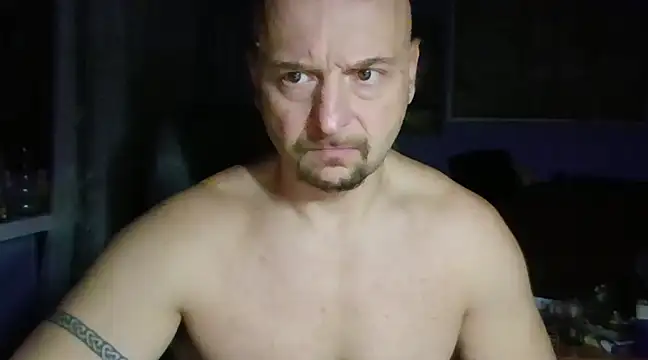 Snapshot of Sports-beast chatting on December 30, 9:40 pm Sports-beast online show from December 30, 9:40 pm