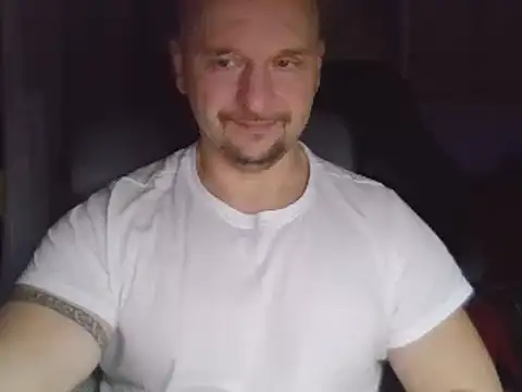 Snapshot of Sports-beast chatting on January 30, 9:47 pm Sports-beast online show from January 30, 9:47 pm