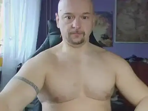 Snapshot of Sports-beast chatting on February 21, 7:01 am Sports-beast online show from February 21, 7:01 am