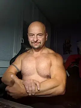 Snapshot of Sports-beast chatting on September 23, 8:01 pm Sports-beast online show from September 23, 8:01 pm