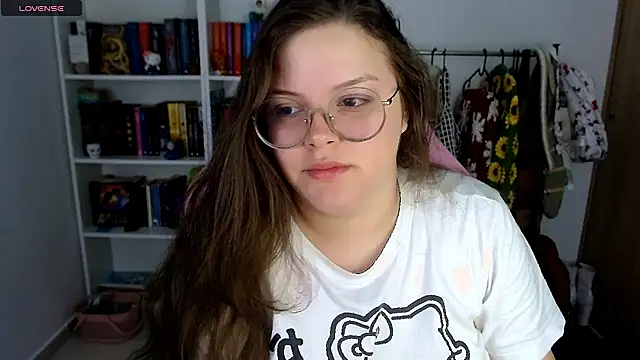 Gabiwaifu online show from October 15, 1:11 pm