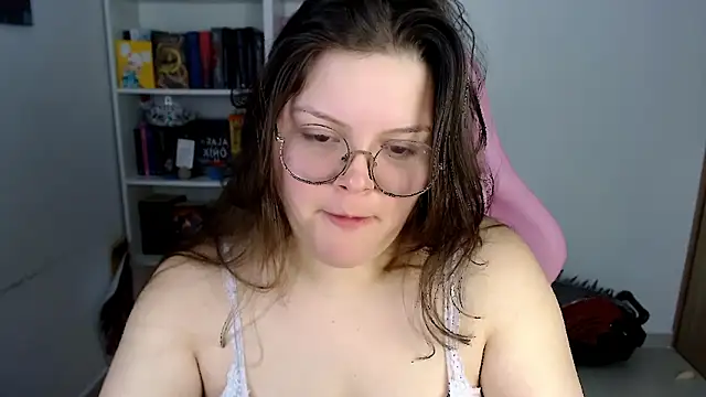 Gabiwaifu online show from February 13, 7:21 pm