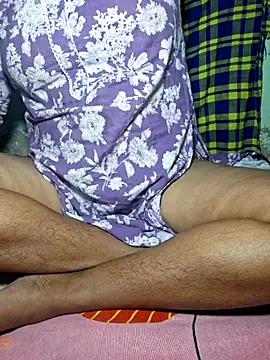 Priya Bong online show from April 7, 3:01 pm