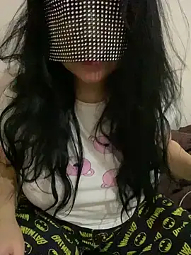 Snapshot of matmazel7777 chatting on December 3, 10:39 am matmazel7777 online show from December 3, 10:39 am