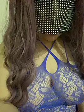 Snapshot of matmazel7777 chatting on December 23, 5:54 pm matmazel7777 online show from December 23, 5:54 pm