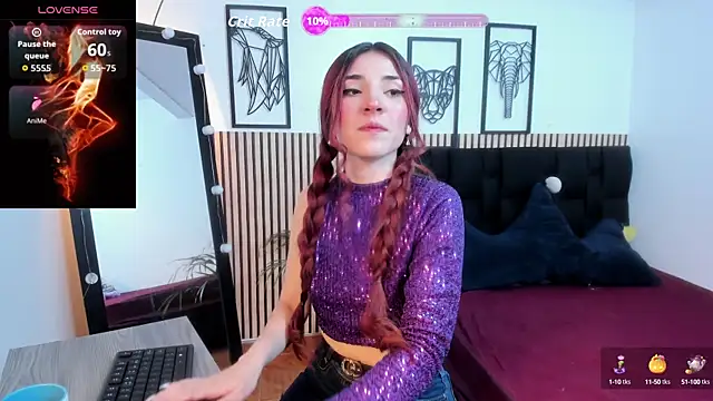 LILA ELLIOT online show from October 7, 7:44 pm