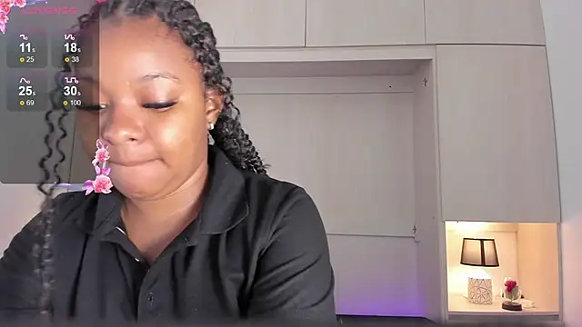 tamaraa smiith online show from December 28, 11:30 am