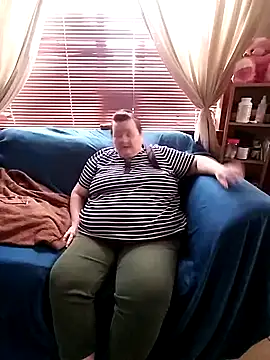 Bayou Woman68 online show from February 17, 7:09 pm