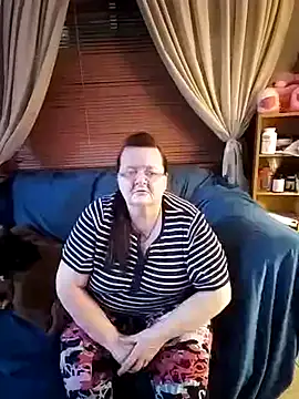 Bayou Woman68 online show from February 19, 1:45 am