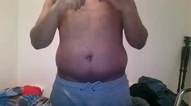 Snapshot of Indianluckyboytits chatting on December 23, 11:06 pm Indianluckyboytits online show from December 23, 11:06 pm