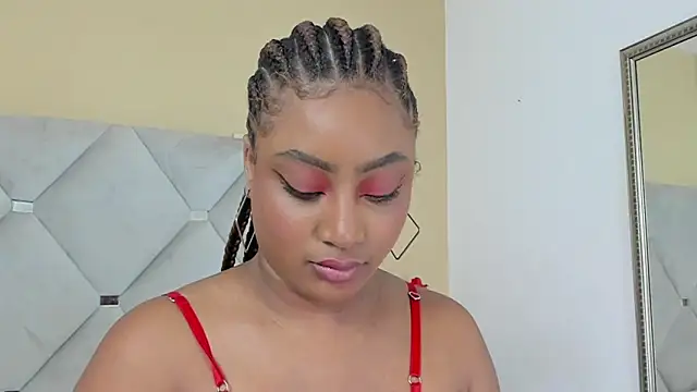 Adelehottman online show from February 5, 4:03 pm