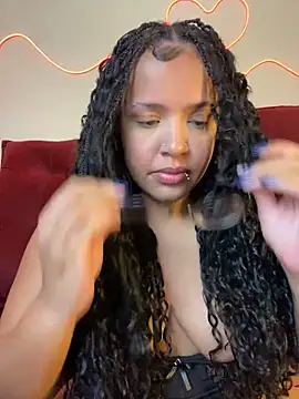 Snapshot of 99_Lilith chatting on October 16, 12:55 am 99 Lilith online show from October 16, 12:55 am