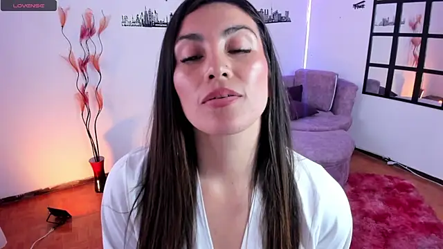 Elizabeth taylor b online show from December 16, 8:48 pm