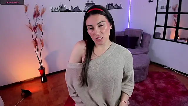 Elizabeth taylor b online show from December 23, 5:54 pm