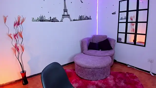 Elizabeth taylor b online show from April 21, 10:34 pm