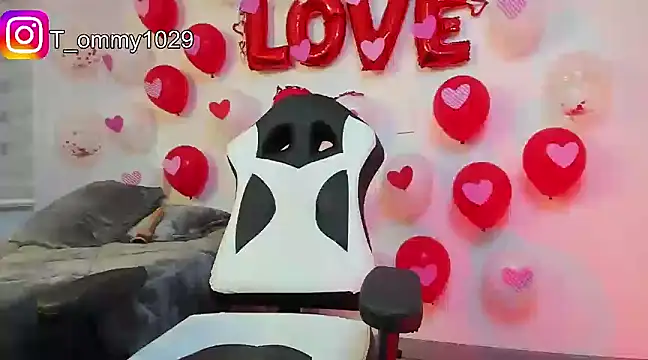 Tommy Jos online show from February 13, 2:56 am