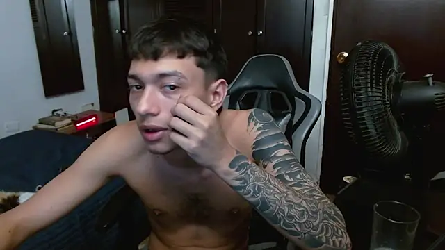 aaron blug online show from November 20, 11:15 pm