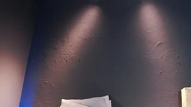 DilanJonnes  online show from February 27, 8:53 pm