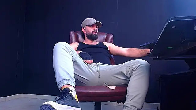 JackEthann online show from September 23, 5:21 am