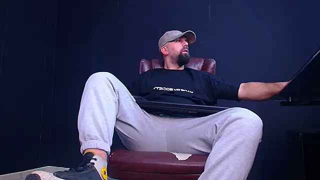 JackEthann online show from October 4, 5:16 am