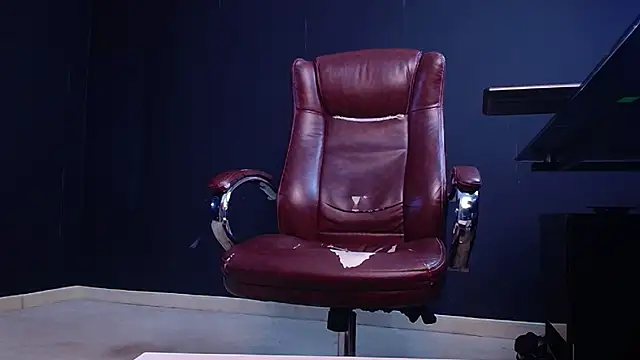 Snapshot of JackEthann chatting on October 17, 5:10 am JackEthann online show from October 17, 5:10 am