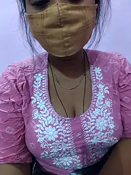 Snapshot of Samarya-78 chatting on February 8, 9:29 pm Samarya-78 online show from February 8, 9:29 pm