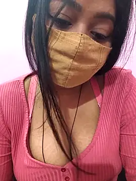 Snapshot of Samarya-78 chatting on February 24, 8:40 pm Samarya-78 online show from February 24, 8:40 pm