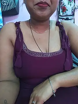 Snapshot of Samarya-78 chatting on July 13, 9:23 am Samarya-78 online show from July 13, 9:23 am