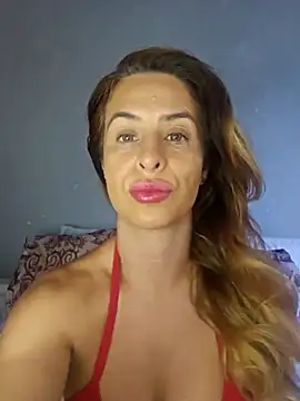 Snapshot of Nina_Sport chatting on February 26, 6:32 pm Nina Sport online show from February 26, 6:32 pm