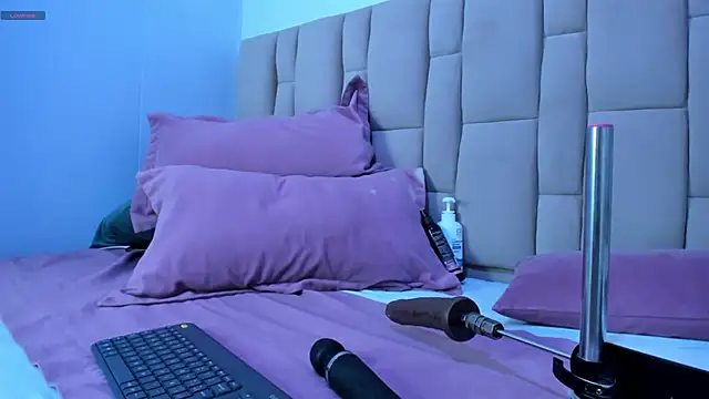 Abbyadams online show from January 9, 2:22 am
