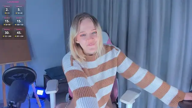 Snapshot of JennyWoody chatting on January 12, 4:50 pm JennyWoody online show from January 12, 4:50 pm