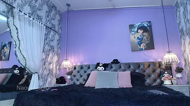 Snapshot of Naomii_Soto chatting on September 17, 3:24 pm Naomii Soto online show from September 17, 3:24 pm