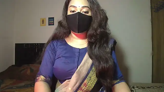 Most-Beautiful-Queen online show from March 12, 8:04 pm