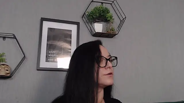 IzabelllNoir online show from January 9, 2:29 pm