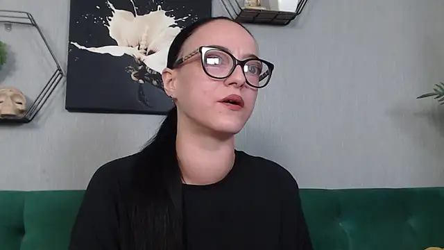 IzabelllNoir online show from March 11, 10:54 am