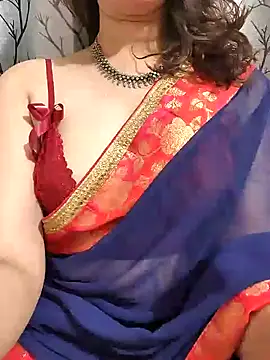 Brown Maxi online show from January 16, 5:12 pm