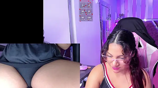 PetiteSophie  online show from March 14, 1:57 pm
