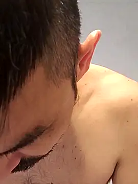 Snapshot of spence204011 chatting on November 18, 2:10 pm spence204011 online show from November 18, 2:10 pm