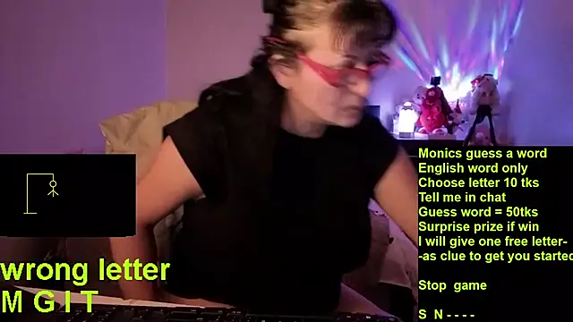 YourDreamLoverr online show from January 11, 11:54 pm