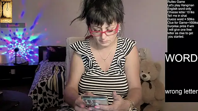 Snapshot of YourDreamLoverr chatting on July 12, 11:18 pm YourDreamLoverr online show from July 12, 11:18 pm
