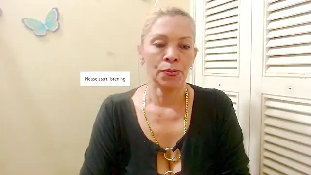 Snapshot of electra-mommy chatting on September 17, 7:15 pm electra-mommy online show from September 17, 7:15 pm