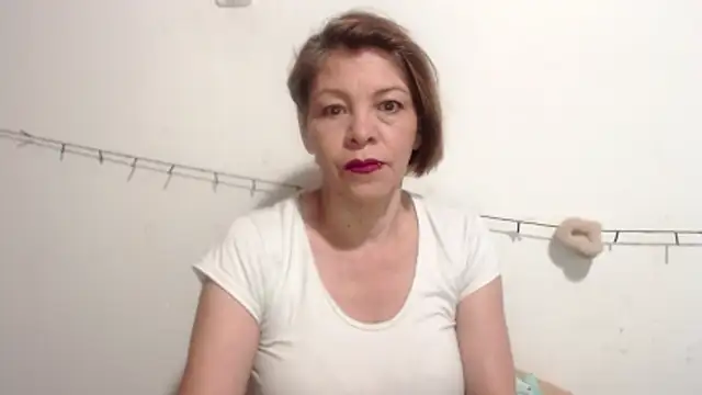Snapshot of electra-mommy chatting on July 19, 11:03 am electra-mommy online show from July 19, 11:03 am