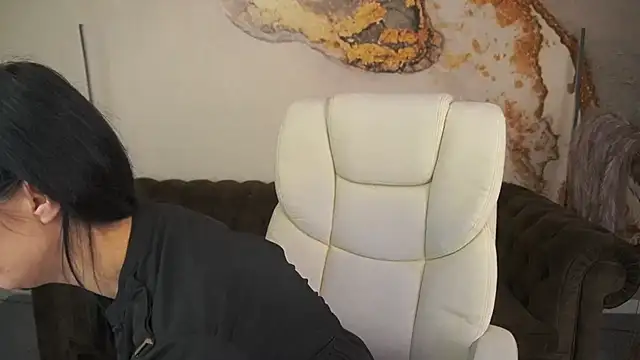 Snapshot of SonnyKage chatting on February 4, 1:48 pm SonnyKage online show from February 4, 1:48 pm