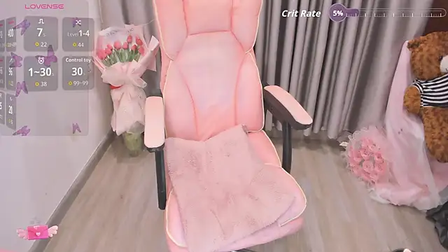 Snapshot of Yuka_Chan chatting on April 10, 12:32 pm Yuka Chan online show from April 10, 12:32 pm