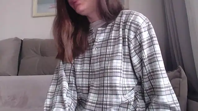  JustmeHere  online show from April 4, 6:22 am